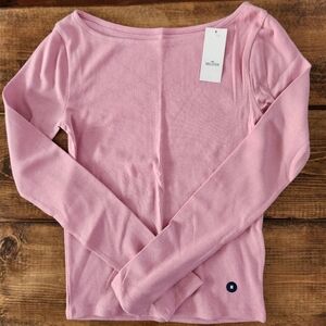 NWT Hollister Long Sleeve Slash Neck Ribbed Top – Size Medium